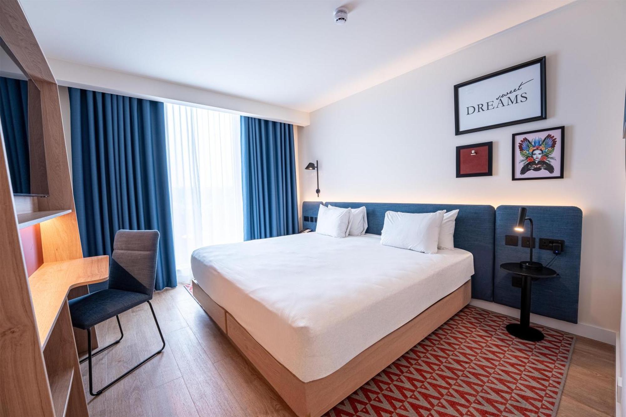 Super King Room
