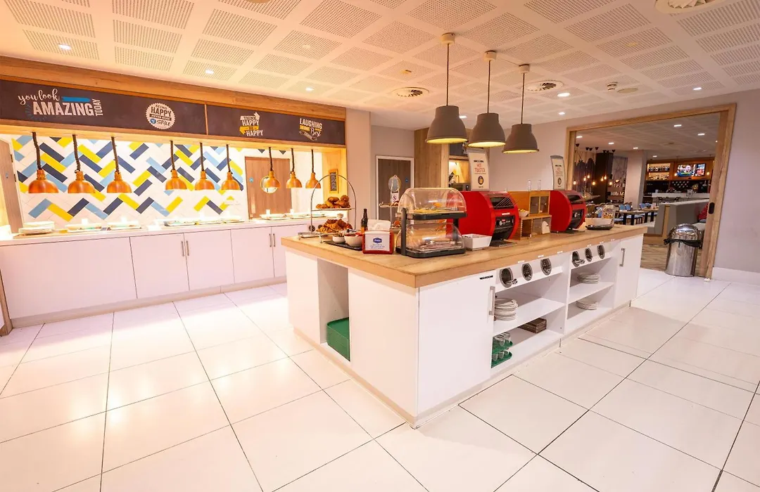 Hampton By Hilton Bristol Airport-1
